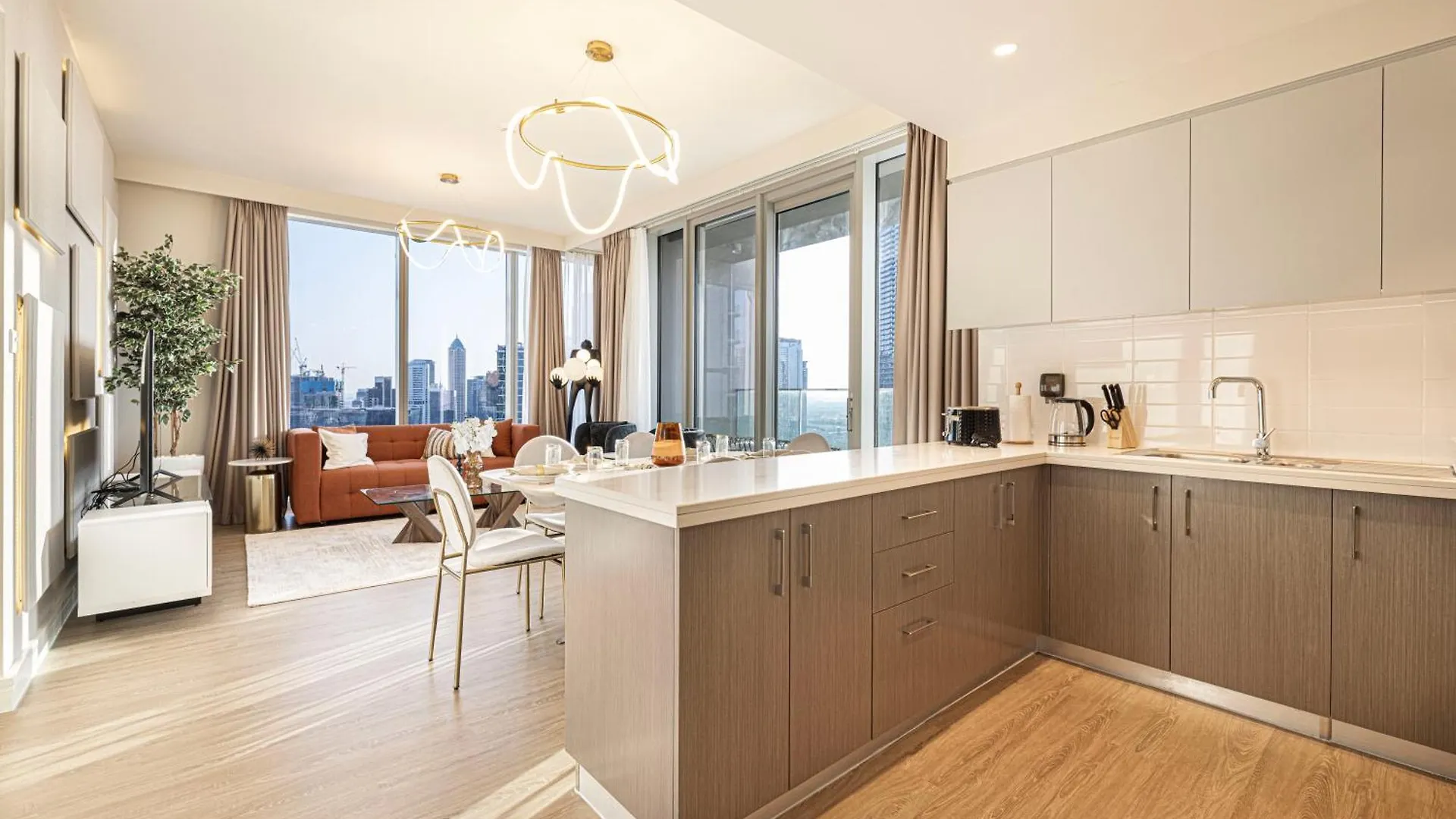 Magnificent - Cozy 2 Bhk Retreat In Downtown Dubai Apartment
